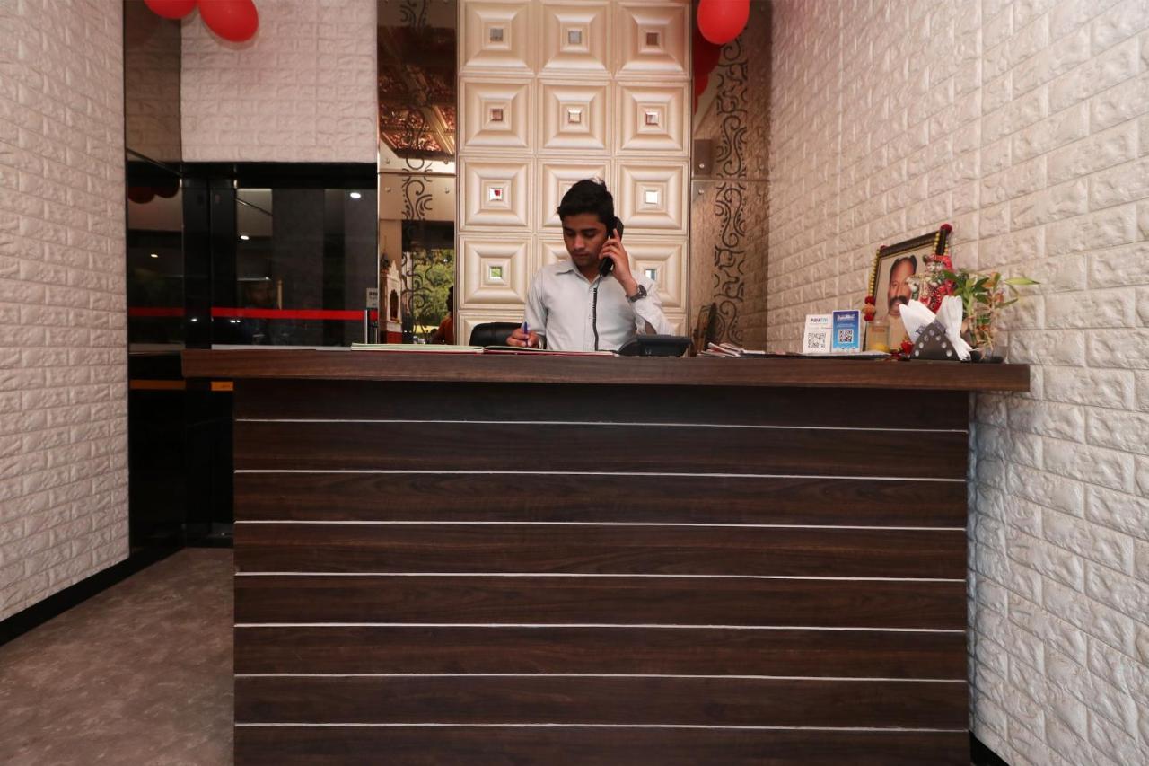 Oyo22826住房及餐厅酒店 阿格拉 外观 照片
